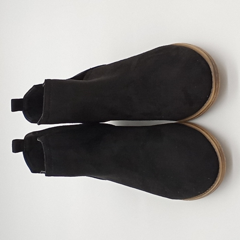 Journee Collection Rimi Round Toe Vegan Suede Bootie Black 11